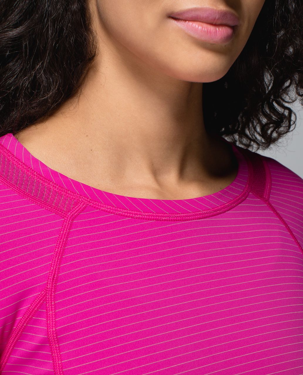 Lululemon Run For Gold Long Sleeve - Jewelled Magenta