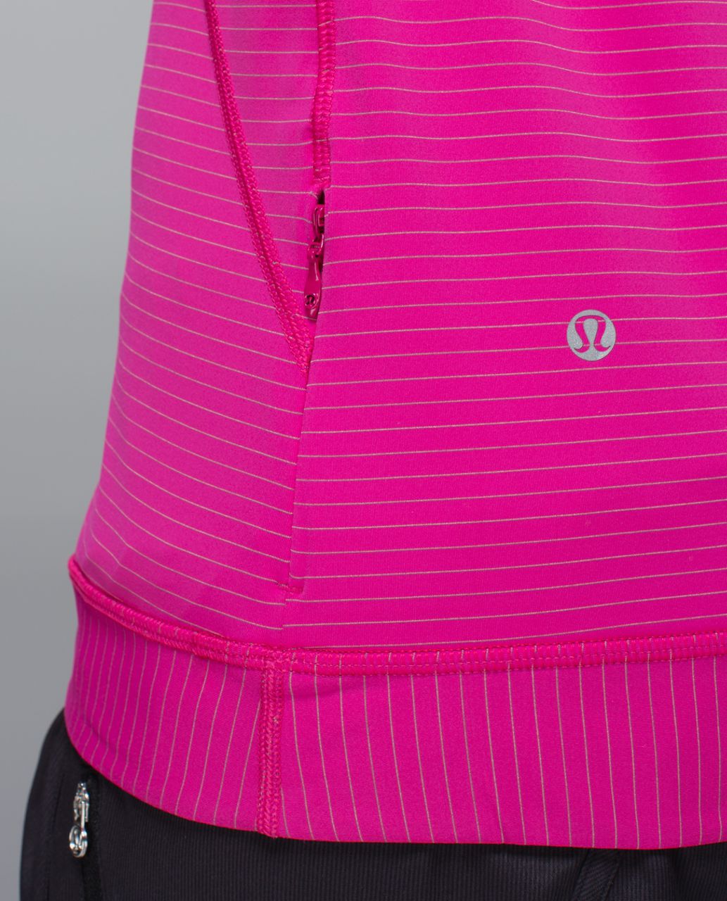 Lululemon Run For Gold Long Sleeve - Jewelled Magenta