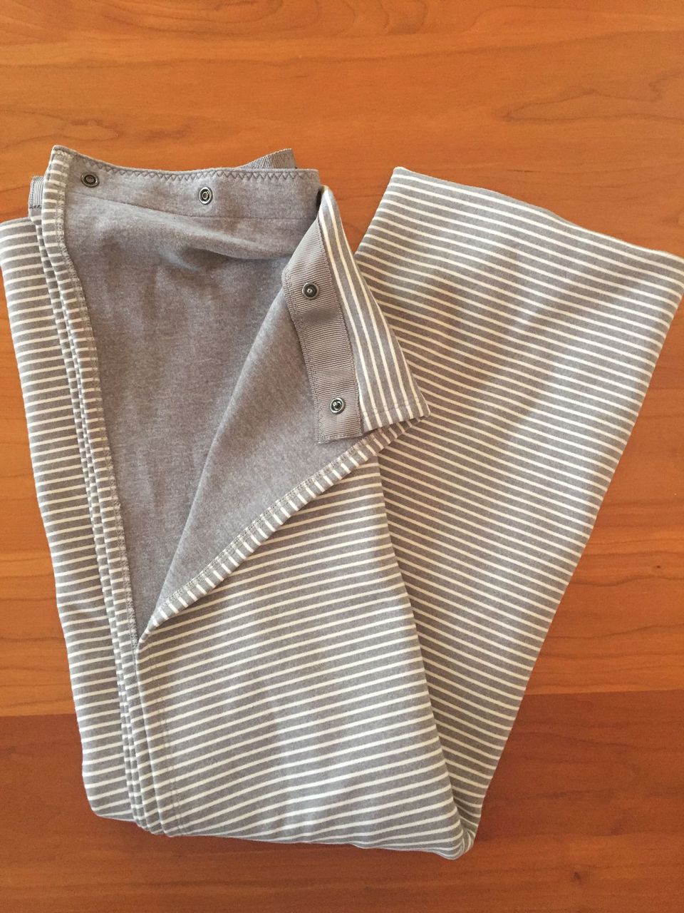 Lululemon Vinyasa Scarf *Rulu - Hyper Stripe Heathered Slate Ghost / Heathered Slate