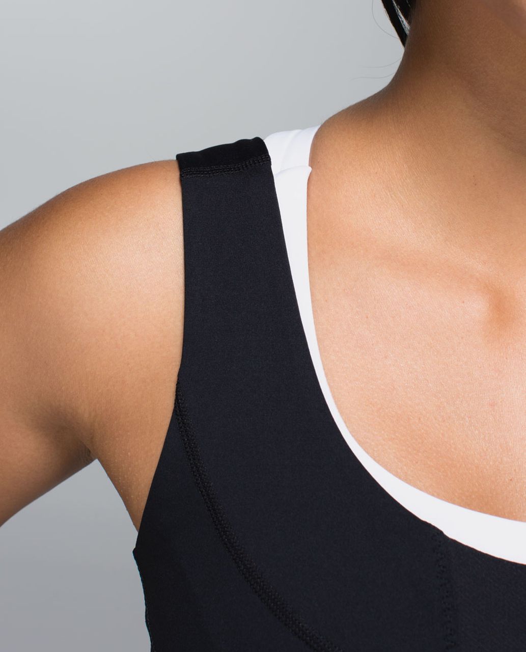 Lululemon Wrapper's Delight Tank - Black