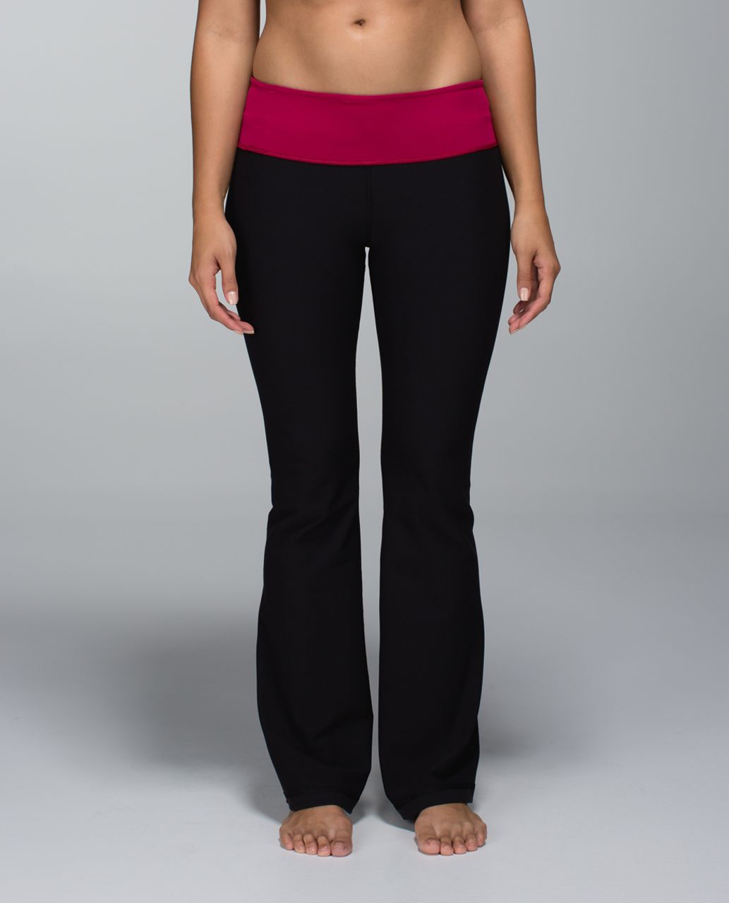 Lululemon Groove Pant *Full-On Luon (Regular) - Black / Bumble Berry / Blossom Stripe Bumble Berry Ghost