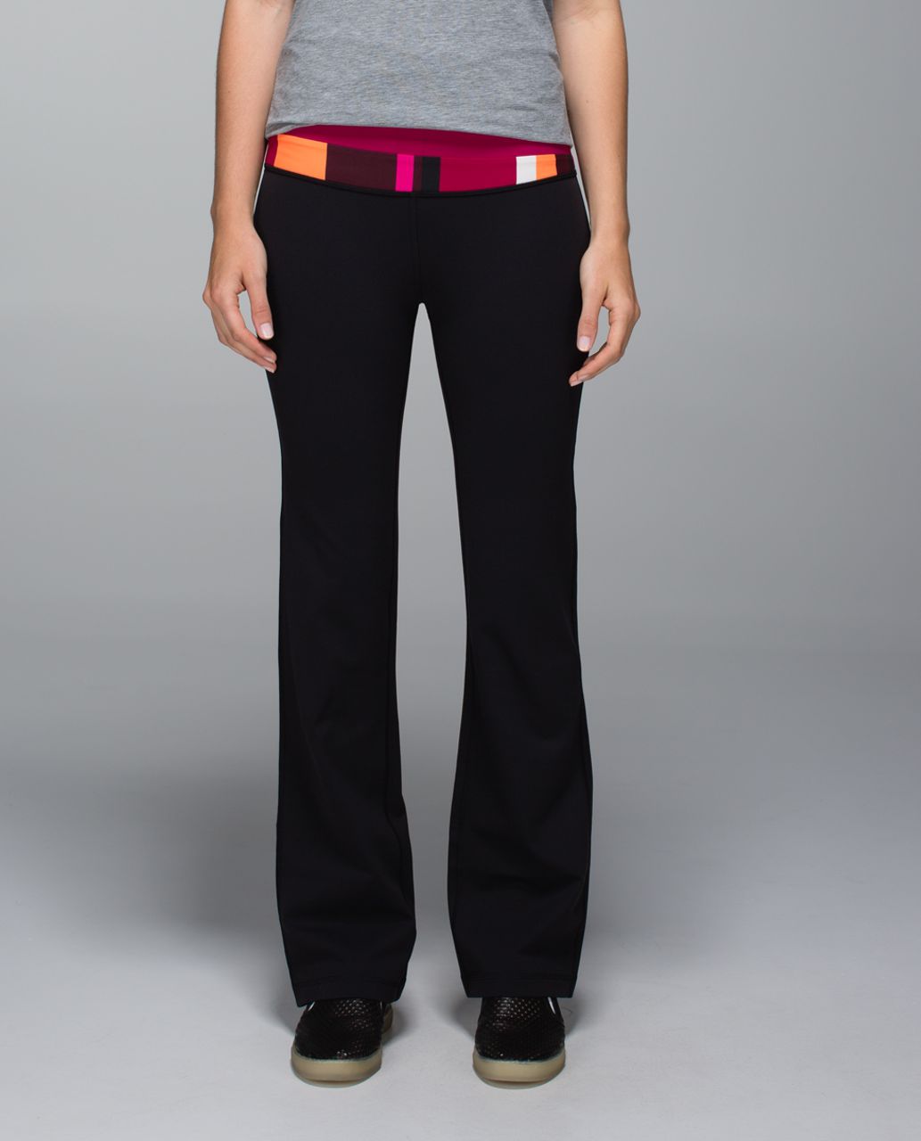 Lululemon Astro Pant *Full-On Luon (Tall) - Black / Bordeaux Drama / Blossom Stripe Bumble Berry Ghost