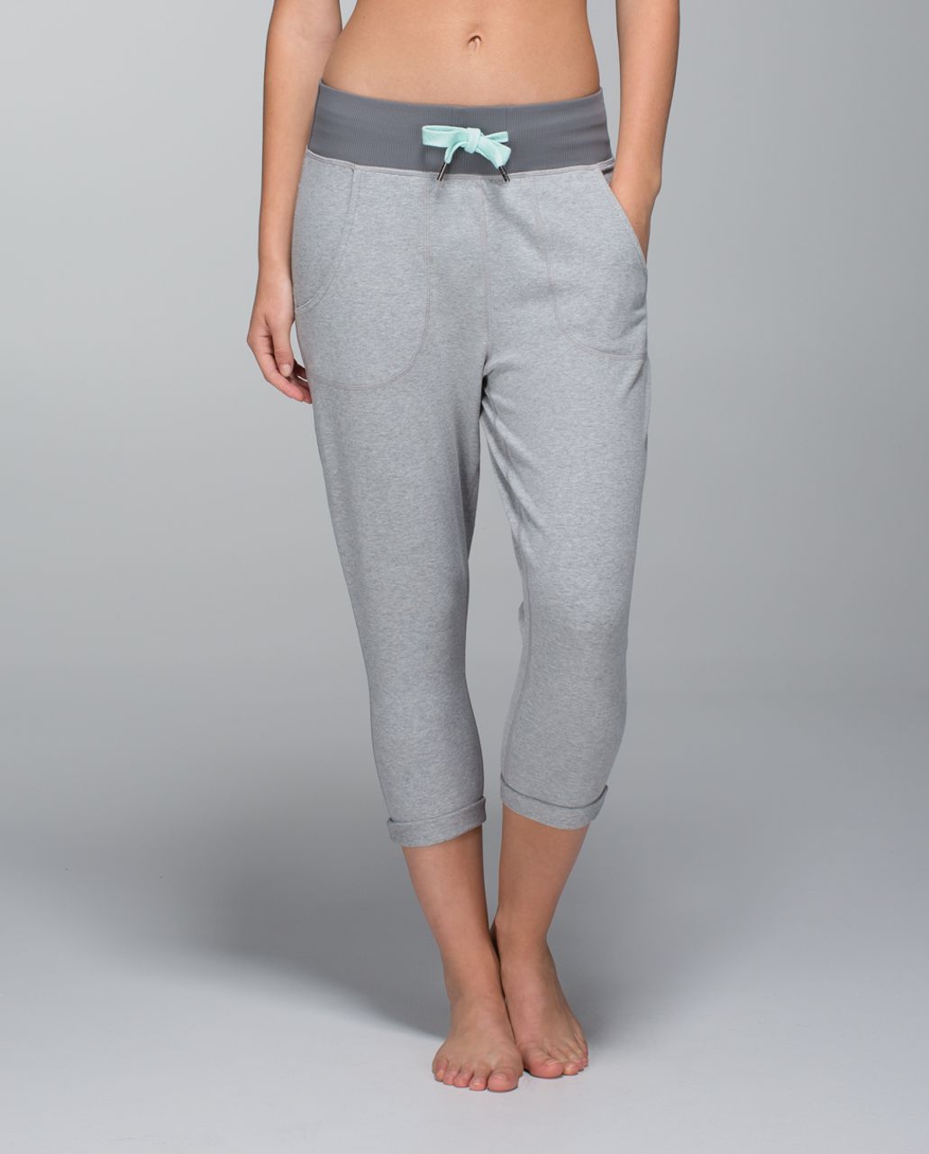 Lululemon Free Fall Crop - Heathered Medium Grey / Slate