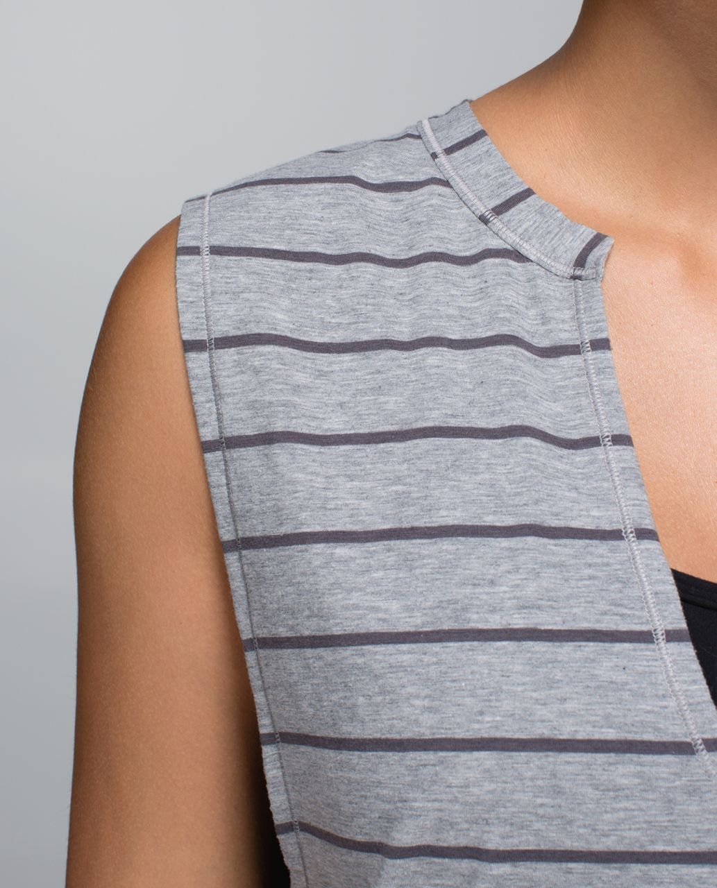 Lululemon Yogi Cut Off Tee - Cayman Stripe Heathered Medium Grey