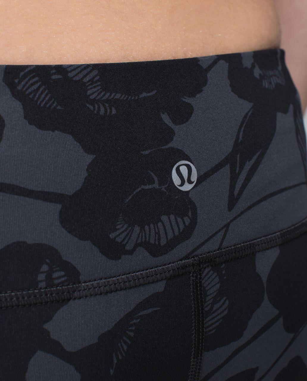 Lululemon Boogie Short *Full-On Luxtreme (Print) - Flat Inky Floral Printed Black Deep Coal / Black