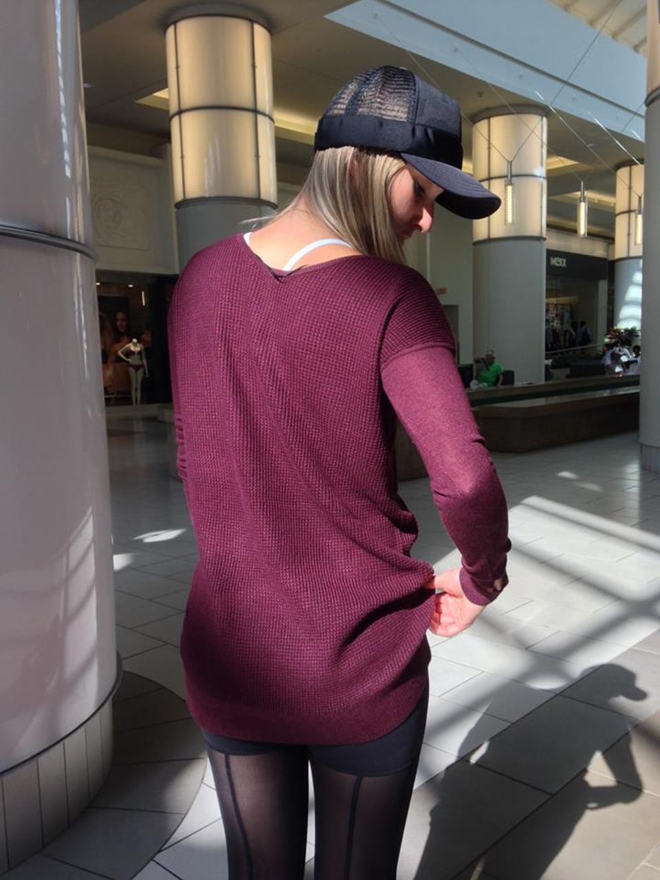 Lululemon The Sweater Life - Heathered Bordeaux Drama