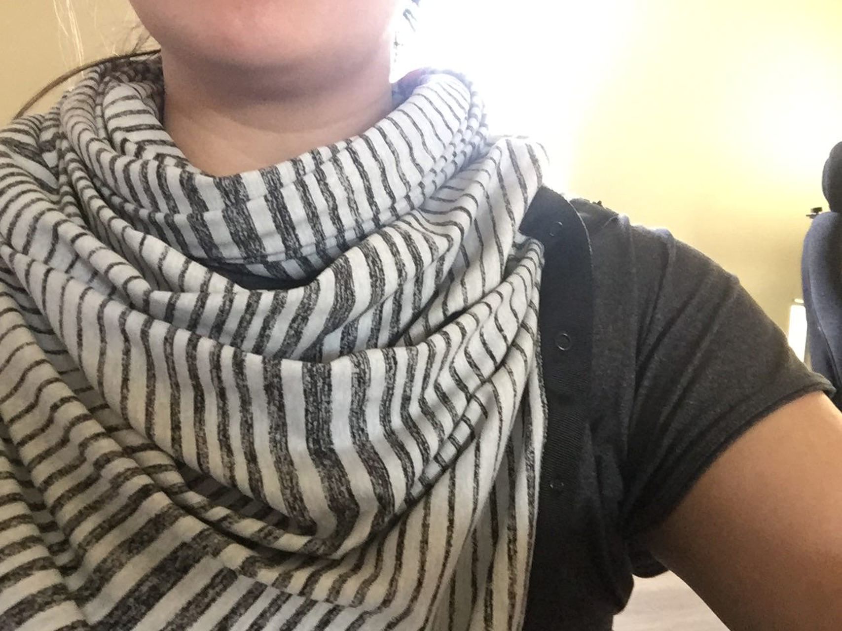 Lululemon Vinyasa Scarf *Rulu - Mini Akido Stripe Heathered Black Heathered Silver Spoon (First Release)