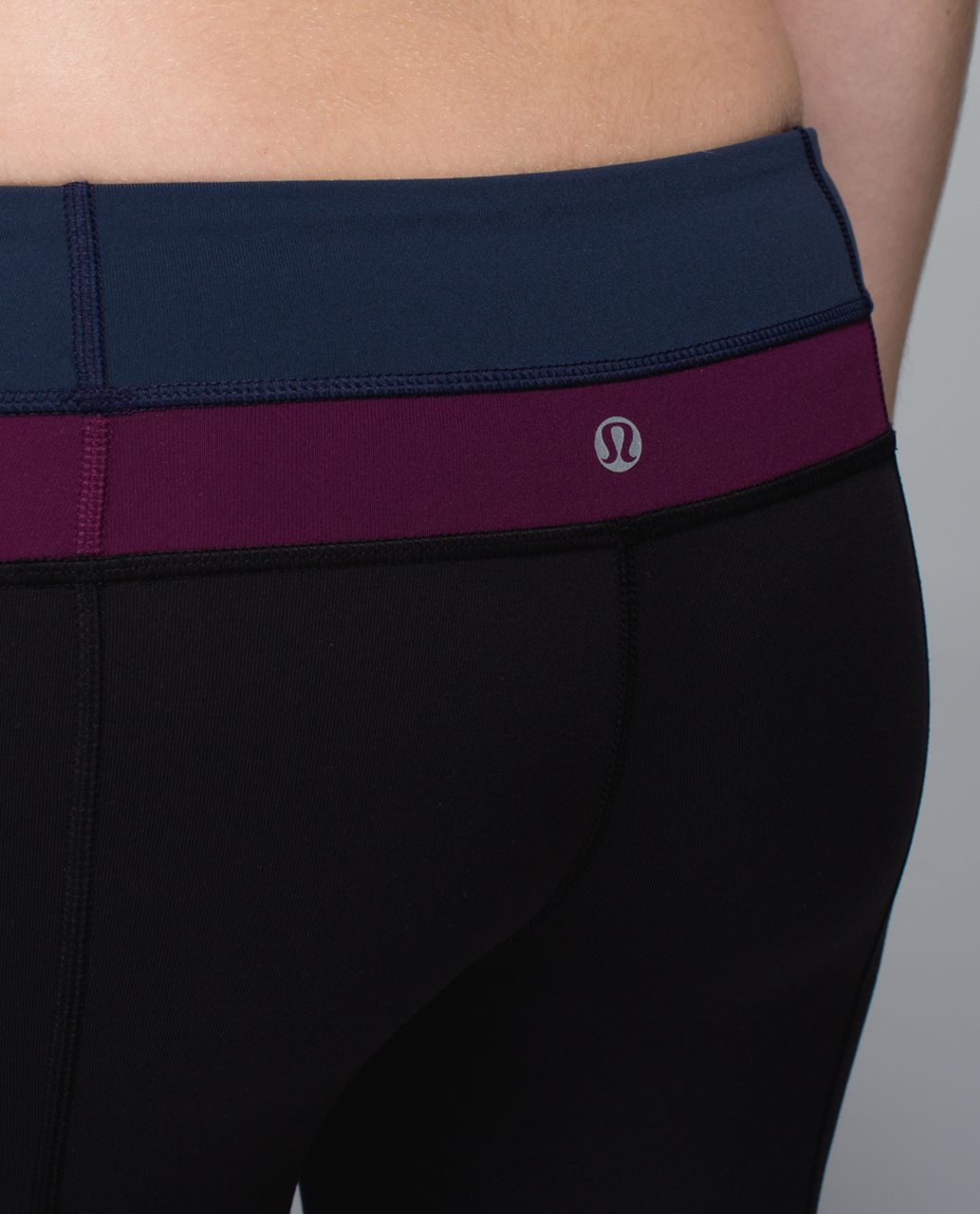 Lululemon Groove Pant *Full-On Luon (Regular) - Black / Inkwell / Plum