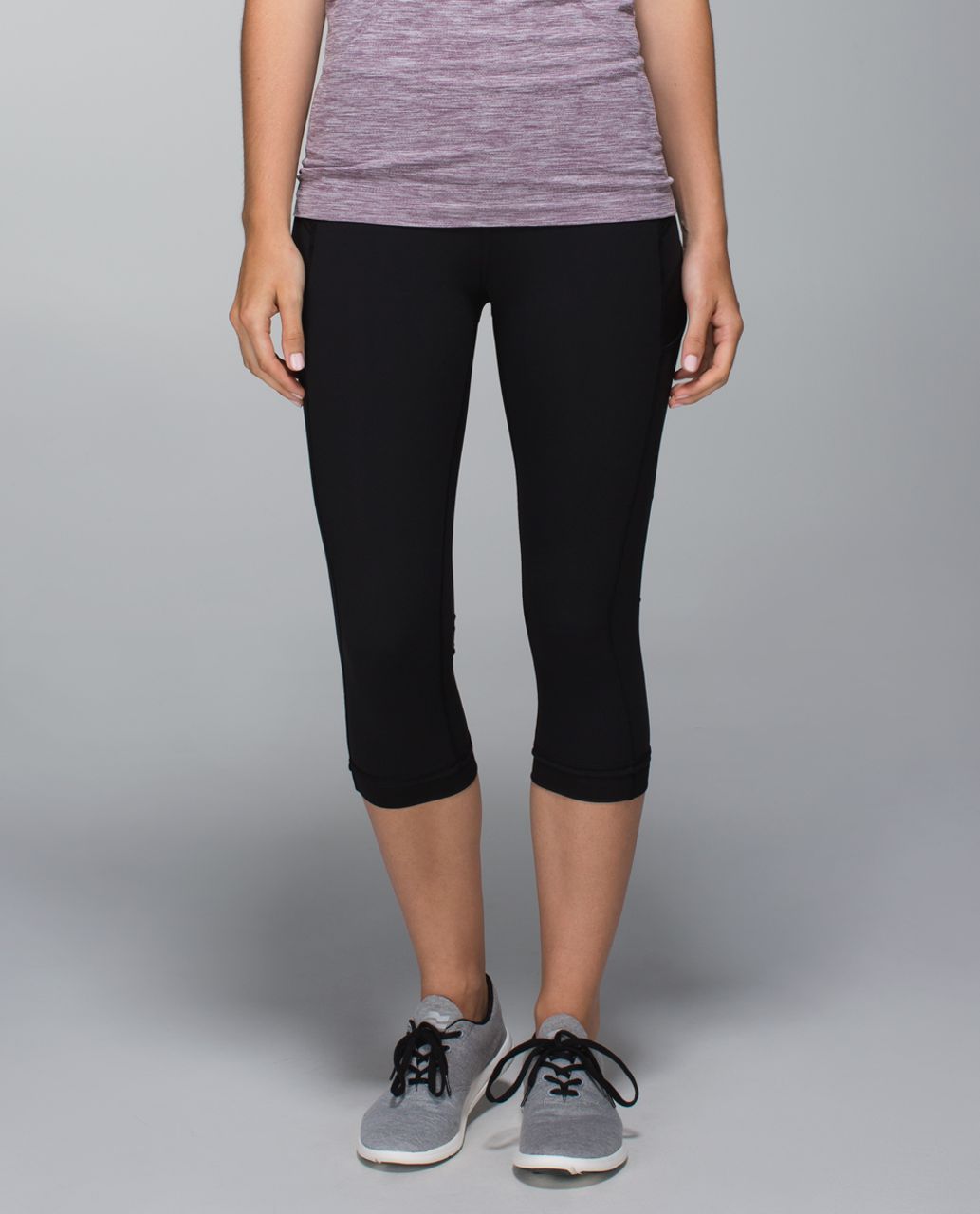 Lululemon Illumina Crop - Black - lulu fanatics