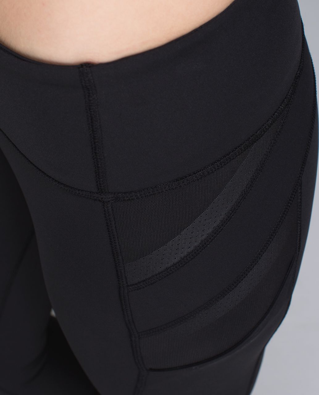 Lululemon Illumina Crop - Black