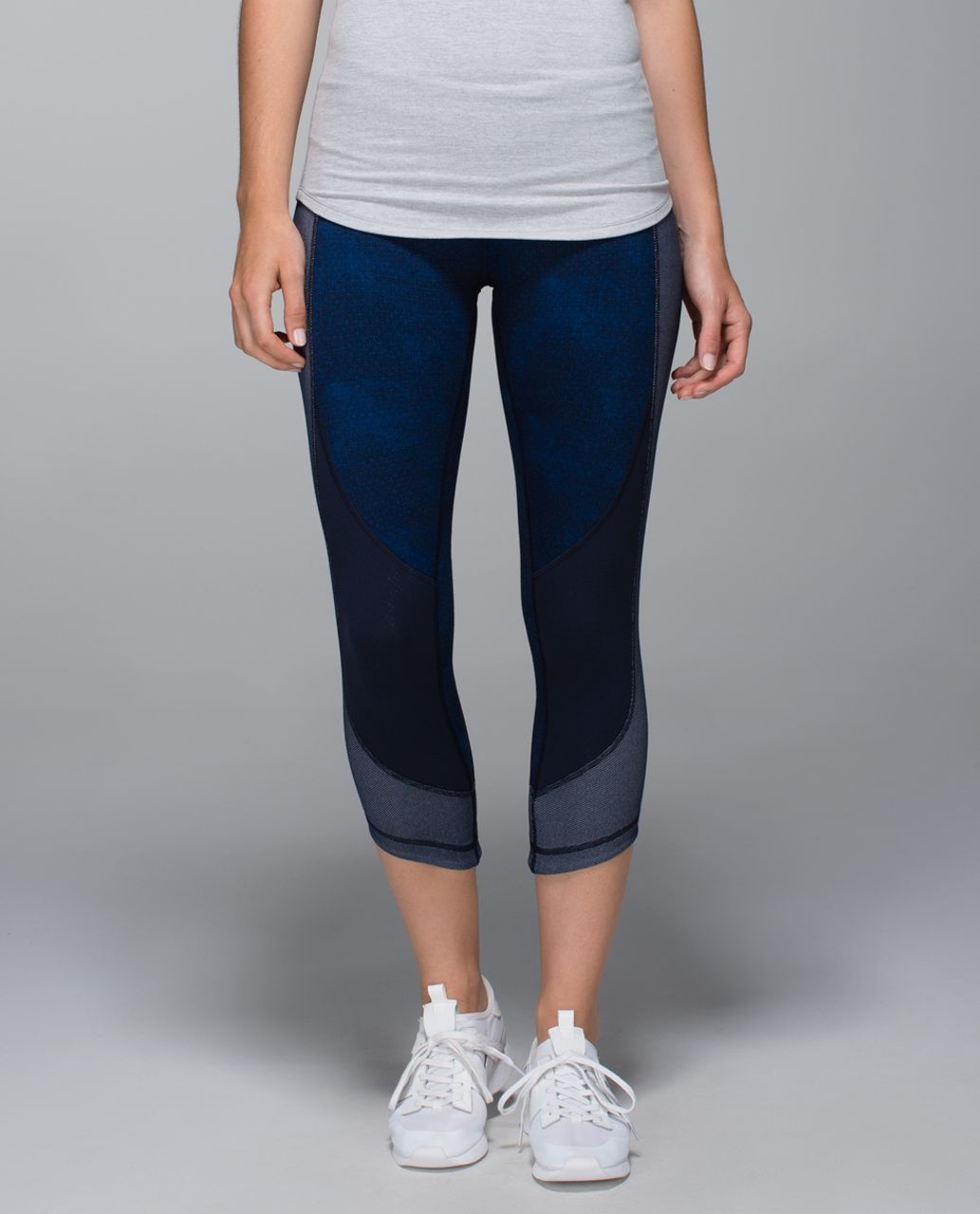 Lululemon Wunder Under Crop*Sashiko - Sashico Cross Inkwell Rugged Blue / Inkwell / Diamond Dot Inkwell Black