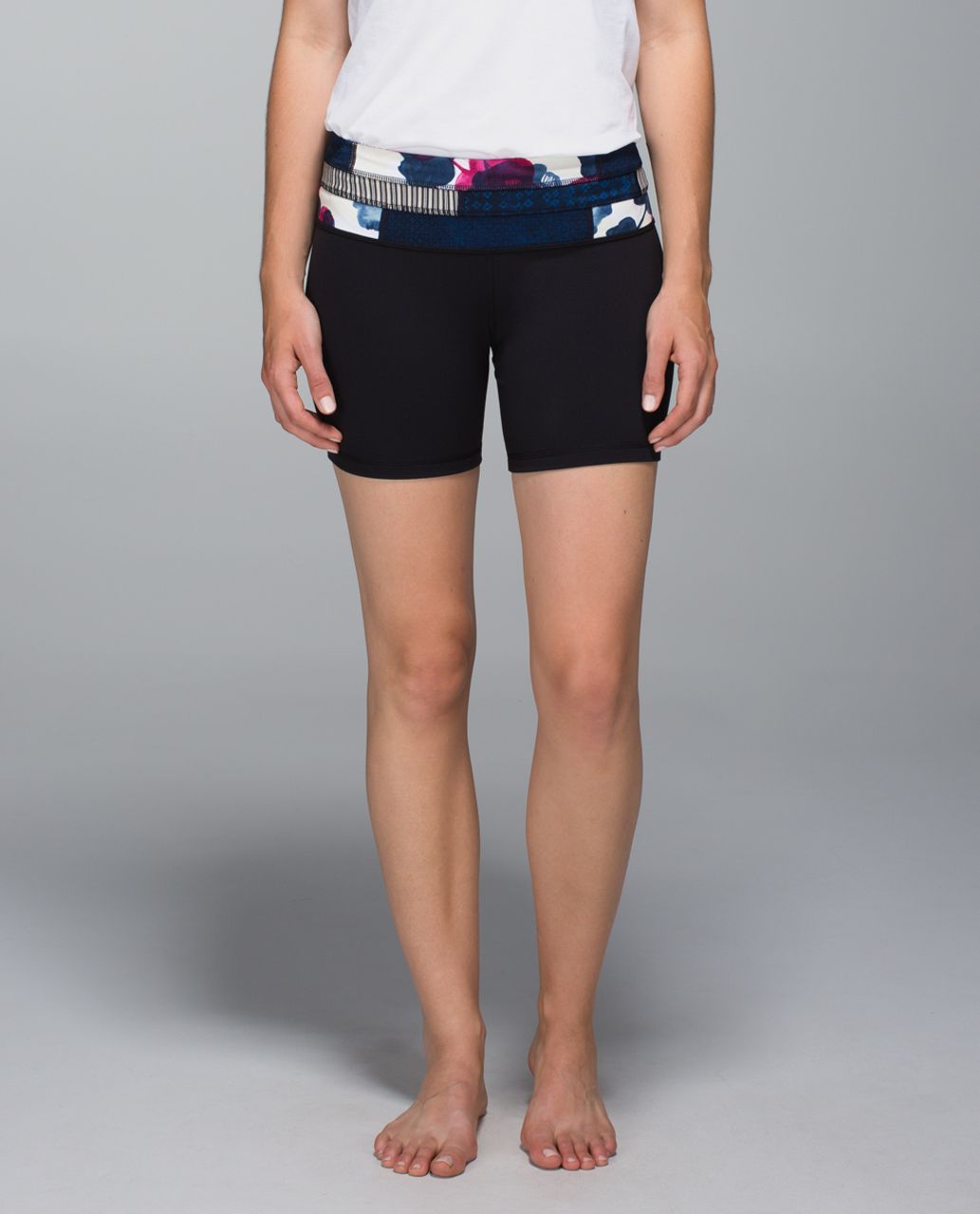 Lululemon Groove Short *Full-On Luon (Regular) - Black / Fa14 Quilt 3 / Inky Floral Ghost Inkwell Bumble Berry