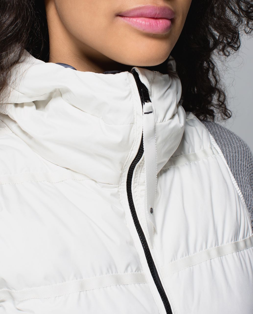 Lululemon Chilly Chill Puffy Vest - Ghost / Inky Floral Black Ghost