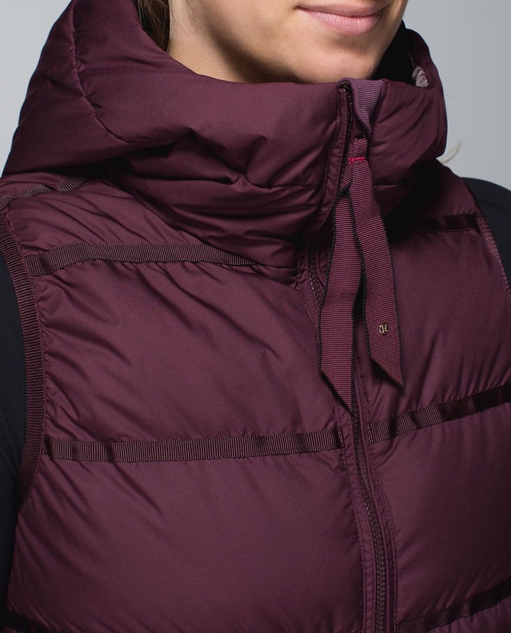 Lululemon Chilly Chill Puffy Vest - Bordeaux Drama / Gradient Dot Embossed Bordeaux Drama Rust Berry