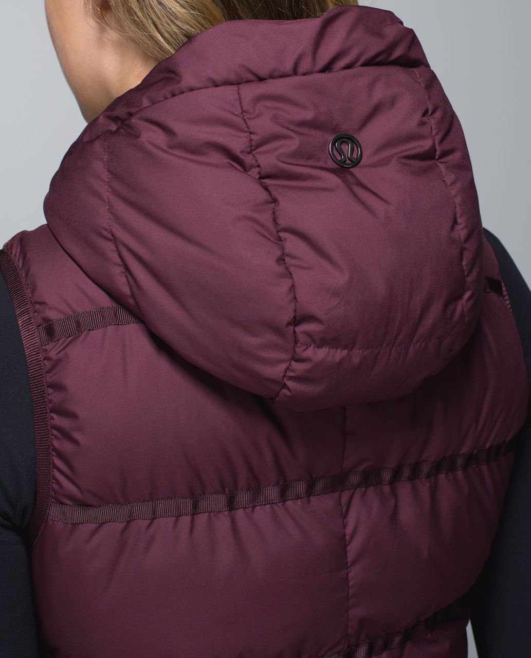 Lululemon Chilly Chill Puffy Vest - Bordeaux Drama / Gradient Dot Embossed Bordeaux Drama Rust Berry