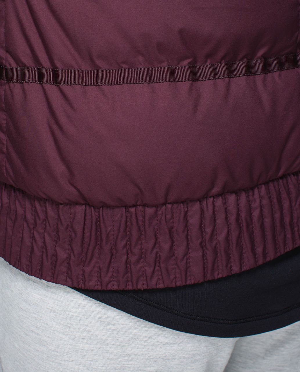 Lululemon Chilly Chill Puffy Vest - Bordeaux Drama / Gradient Dot Embossed Bordeaux Drama Rust Berry