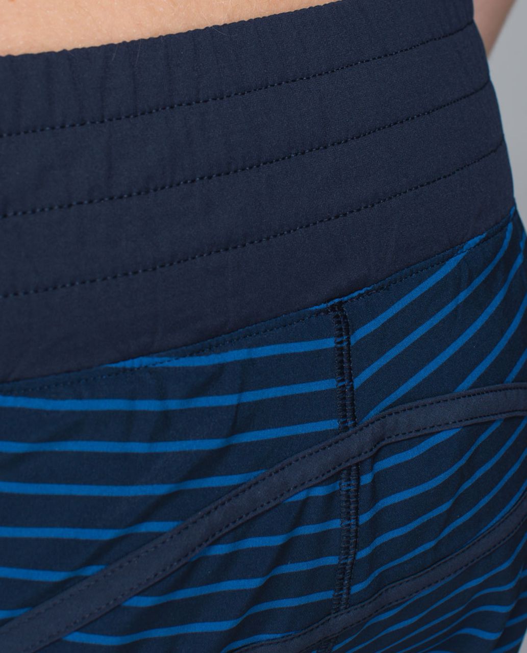 Lululemon Tracker Short II *4-way Stretch - West2east Stripe Printed Rugged Blue / Inkwell