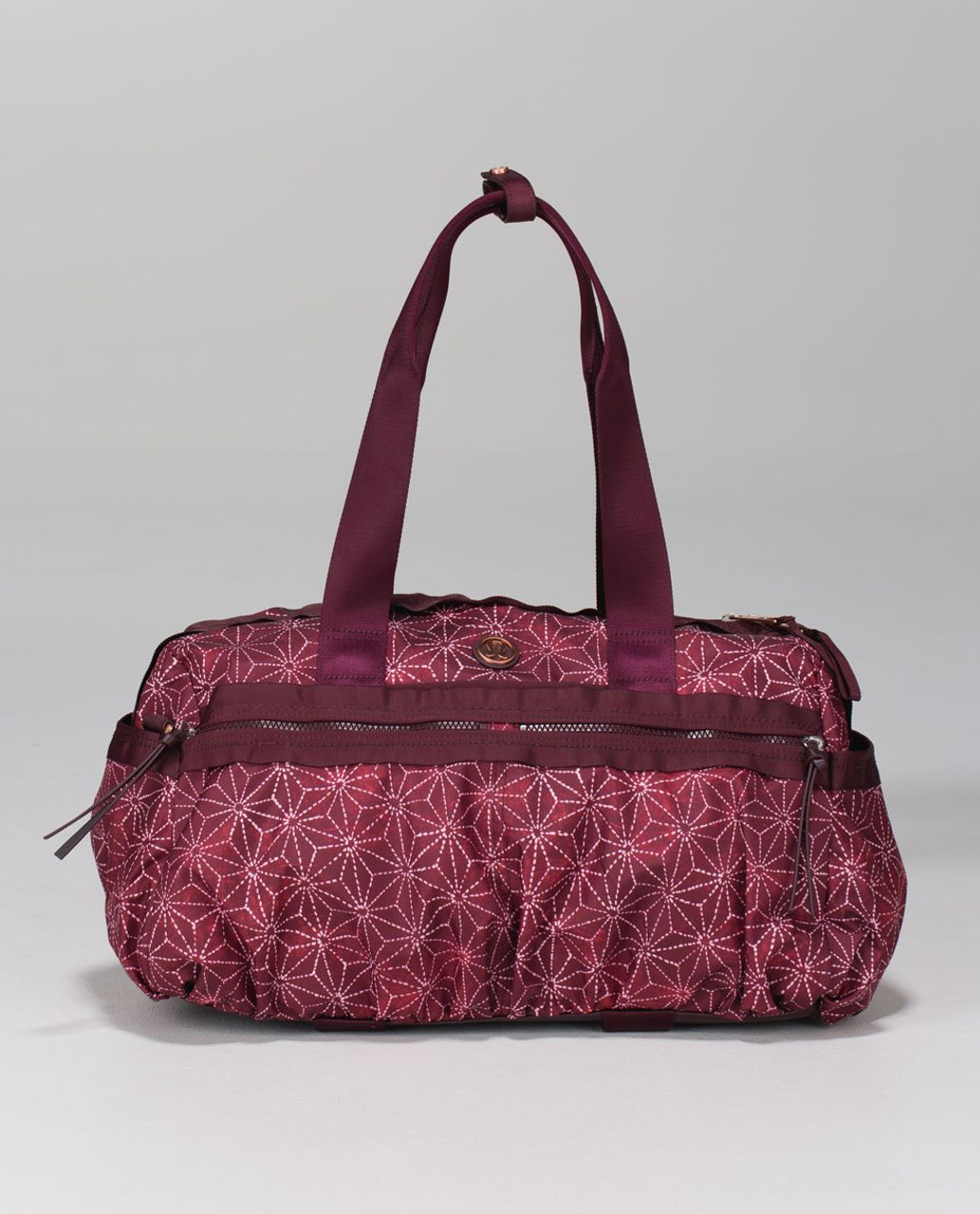 Lululemon Gym To Win Duffel *Polyester - Exploded Sachico Star Bordeaux Drama Ghost / Bordeaux Drama