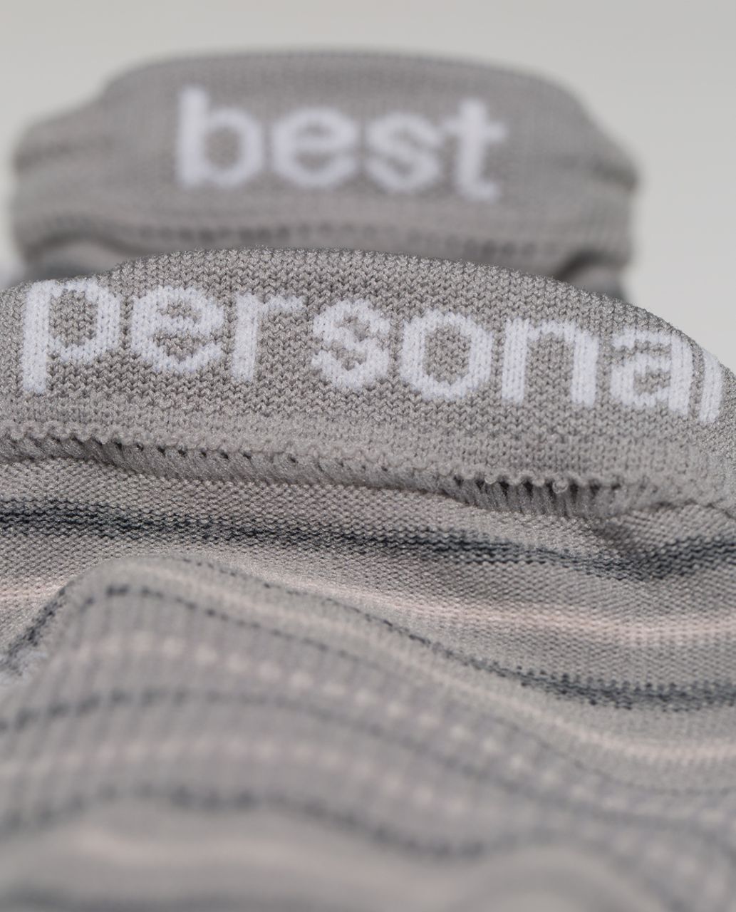 Lululemon Women's Ultimate Padded Run Sock - 4x10 Ambient Grey