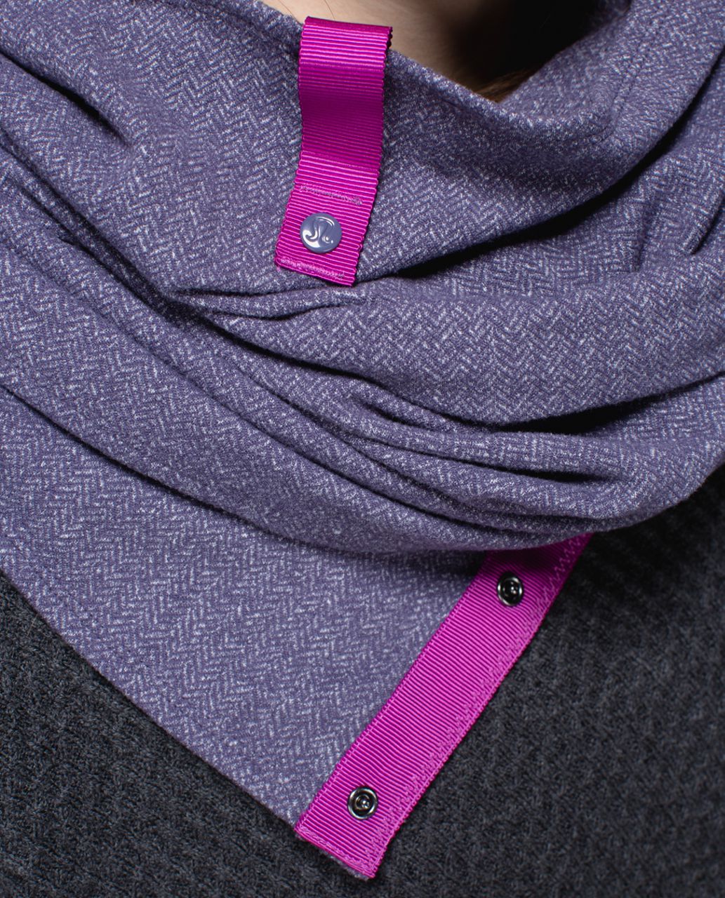 Lululemon Vinyasa Scarf *Rulu - Heathered Herringbone Heathered Black Grape Nightfall