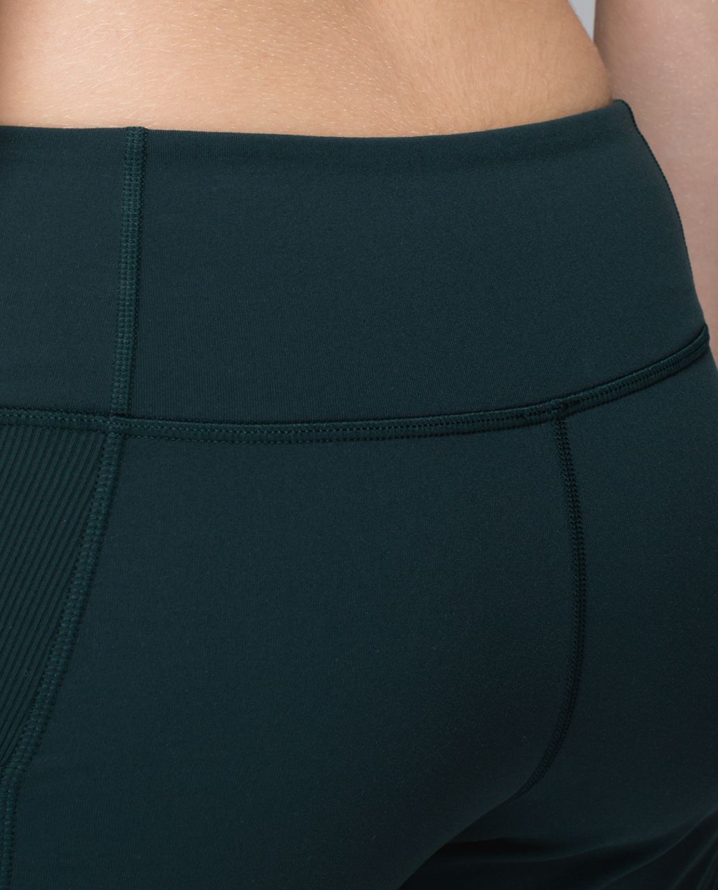 Lululemon Om & Roam Untight Tight - Fuel Green