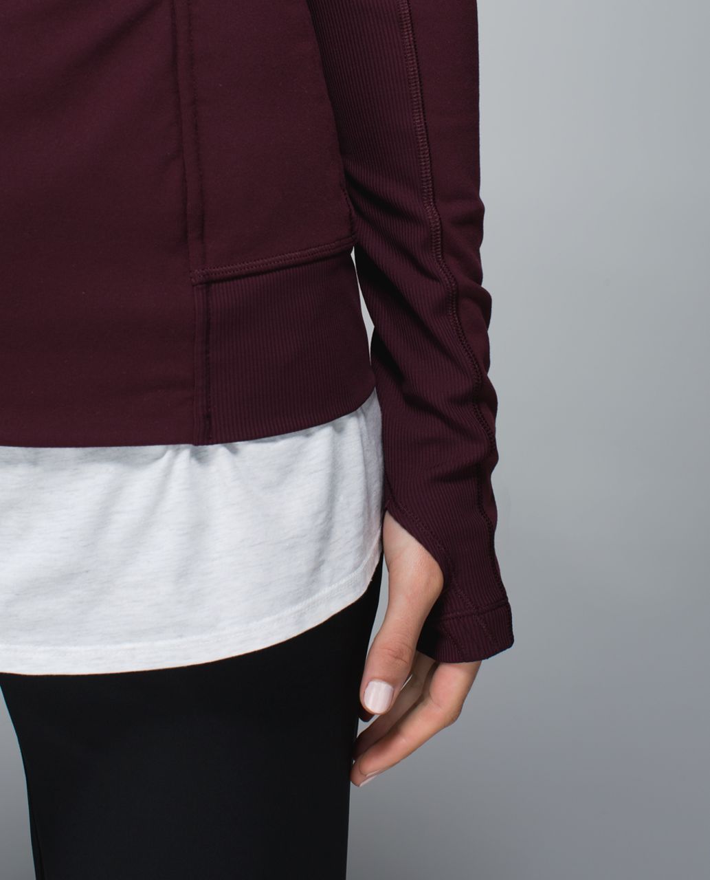 Lululemon Bhakti Yoga Jacket - Bordeaux Drama