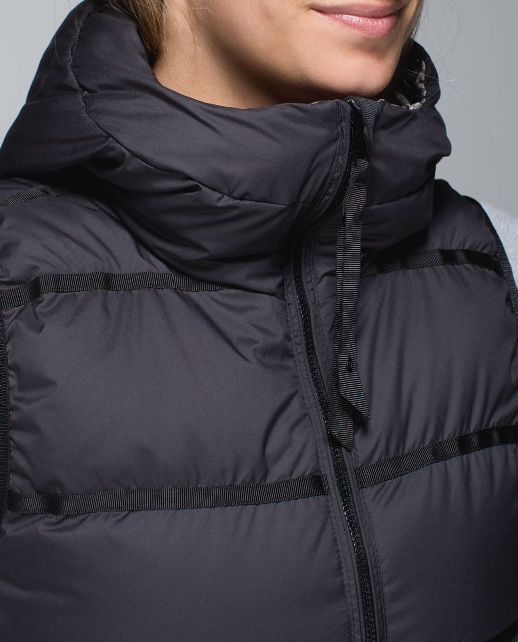 Lululemon Chilly Chill Puffy Vest - Black / Gin Gin Gingham Embossed Black Mojave Tan