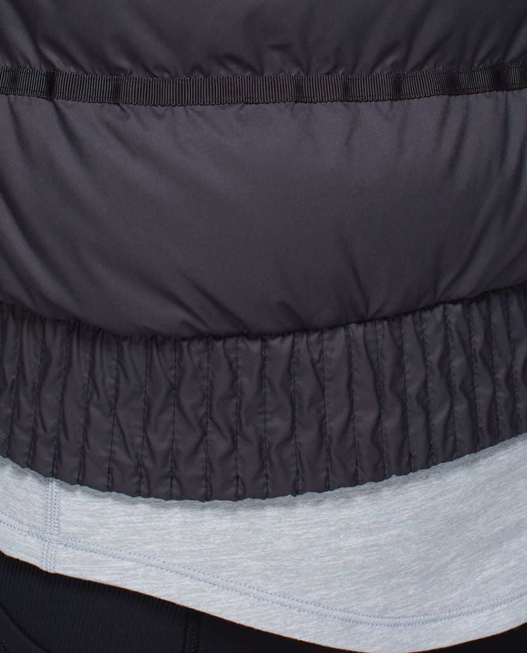 Lululemon Chilly Chill Puffy Vest - Black / Gin Gin Gingham Lululemon Chilly Chill Puffy Vest - Black / Gin Gin Gingham