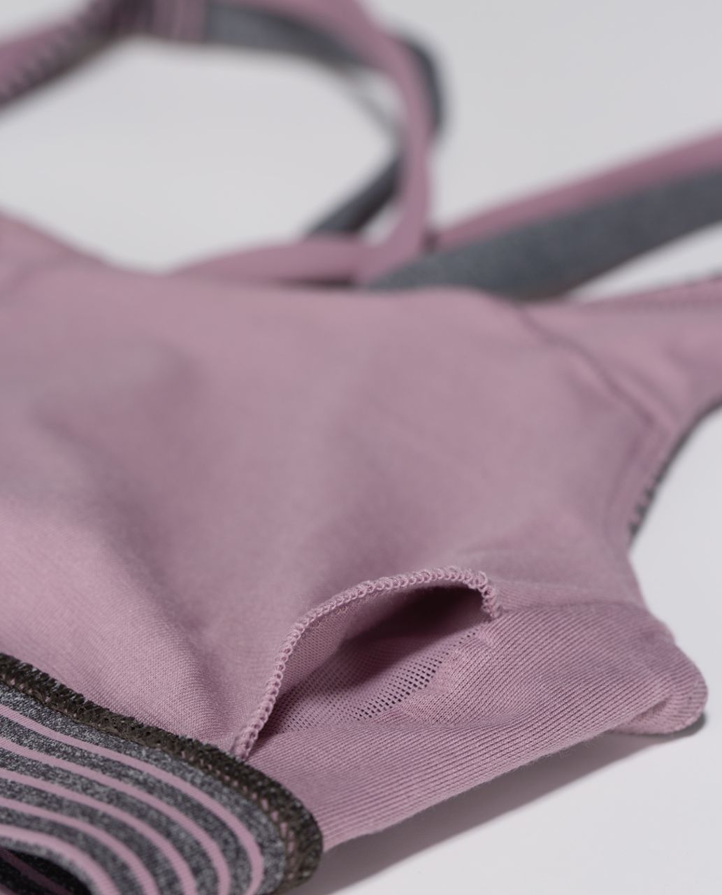 Lululemon Energy Bra - Hyper Stripe Mauvelous Heathered Black / Heathered Deep Coal / Mauvelous