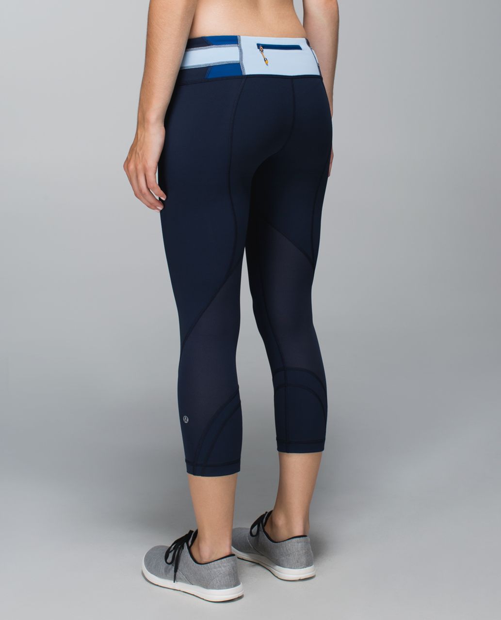 Lululemon Run Inspire Crop II *All Luxtreme 6 Heathered Deep Coal / Fa14  Quilt 31 / Deep Coal Leggings