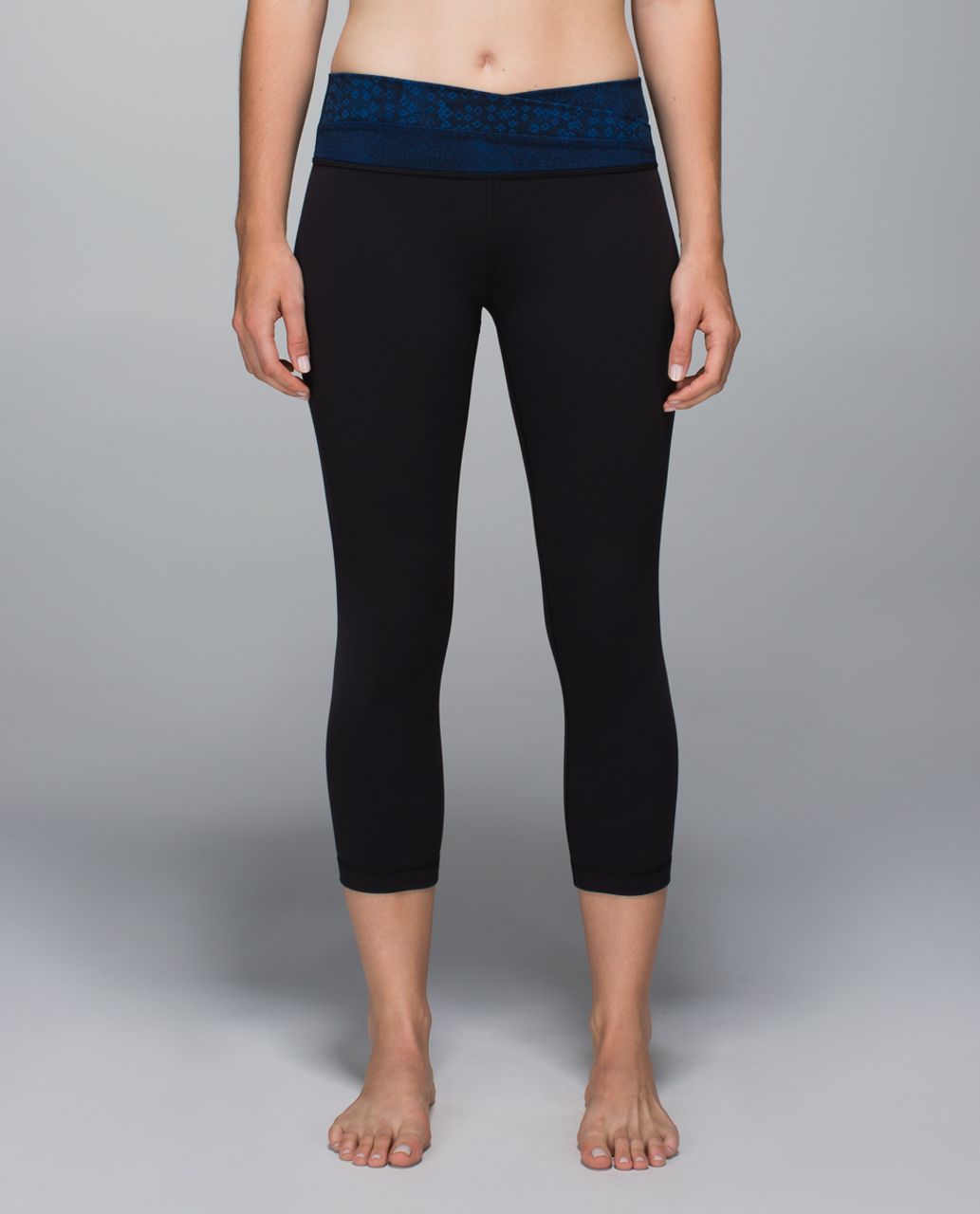 Lululemon Astro Wunder Under Crop II - Black / Sashico Star Inkwell Rugged Blue / Kanoko Twist Inkwell Rugged Blue