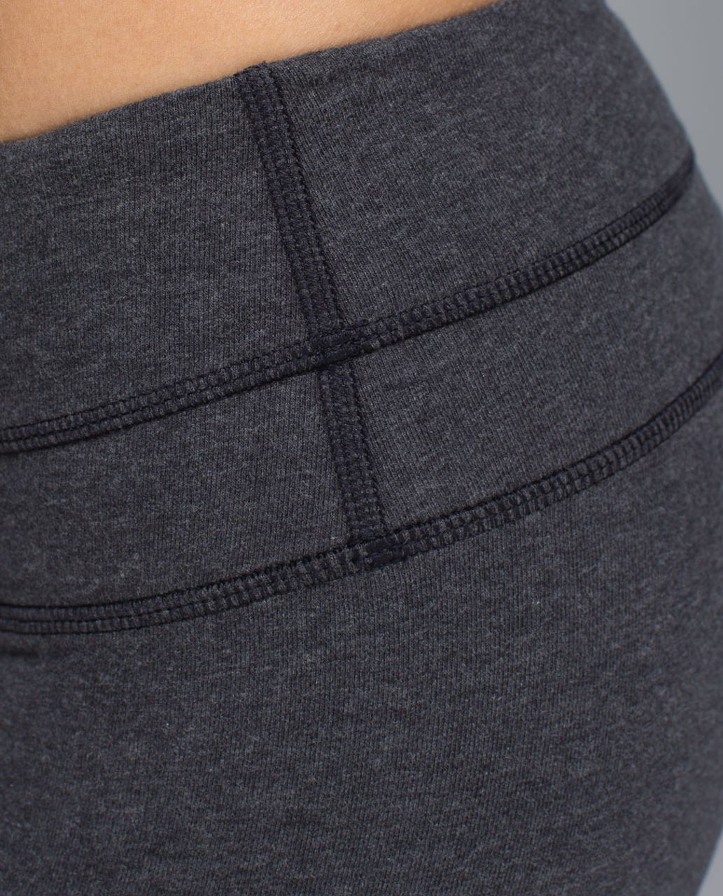 Lululemon Groove Short *Cotton - Heathered Black