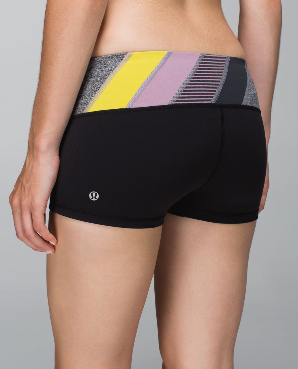 Lululemon Boogie Short *Full-On Luon - Black / Fa14 Quilt 4