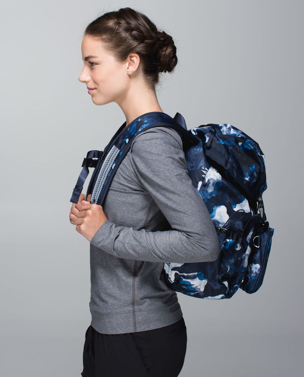 Lululemon Travelling Yogini Rucksack - Inky Floral Inkwell Blue Calm / Inkwell