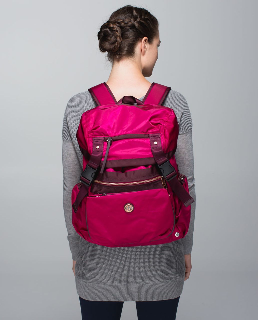 Lululemon Travelling Yogini Rucksack - Bumble Berry / Bordeaux Drama