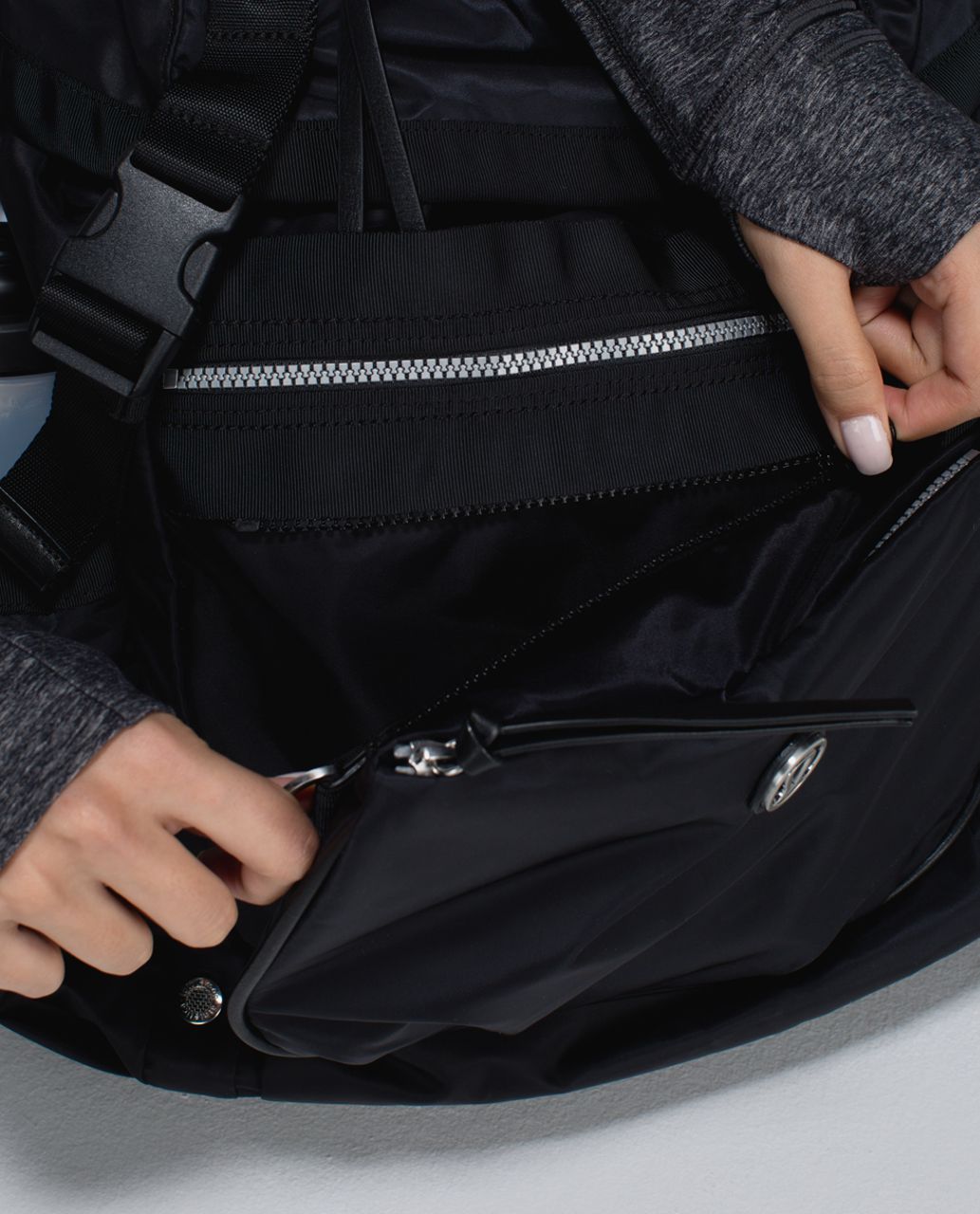 Lululemon Travelling Yogini Rucksack - Black (Second Release)