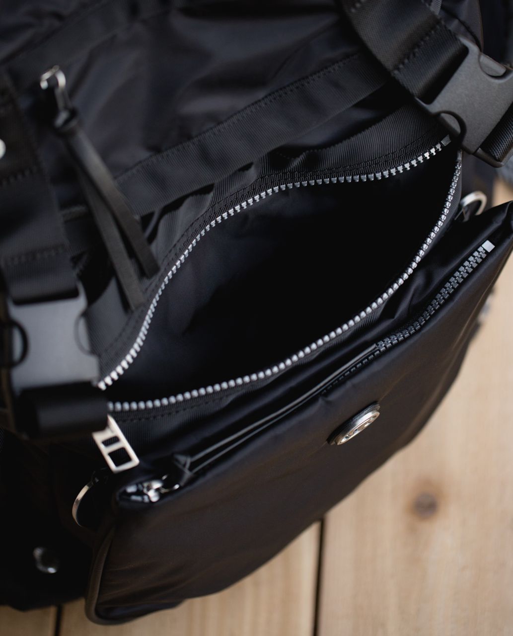 Lululemon Travelling Yogini Rucksack - Black (Second Release)