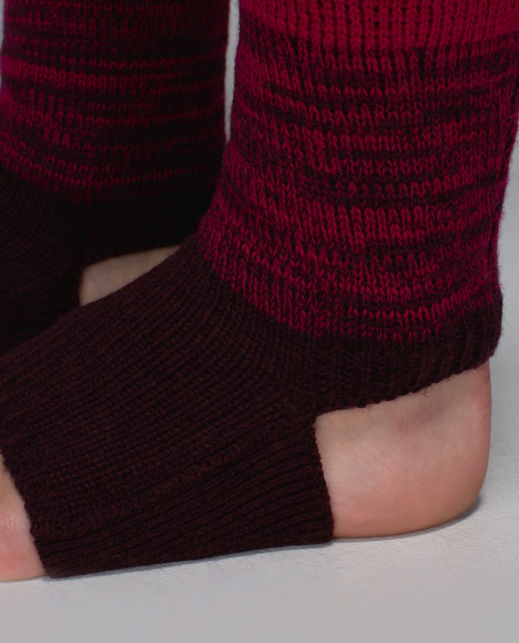 Lululemon Endless Summer Ankle Warmers - Bumble Berry / Heathered Bordeaux Drama