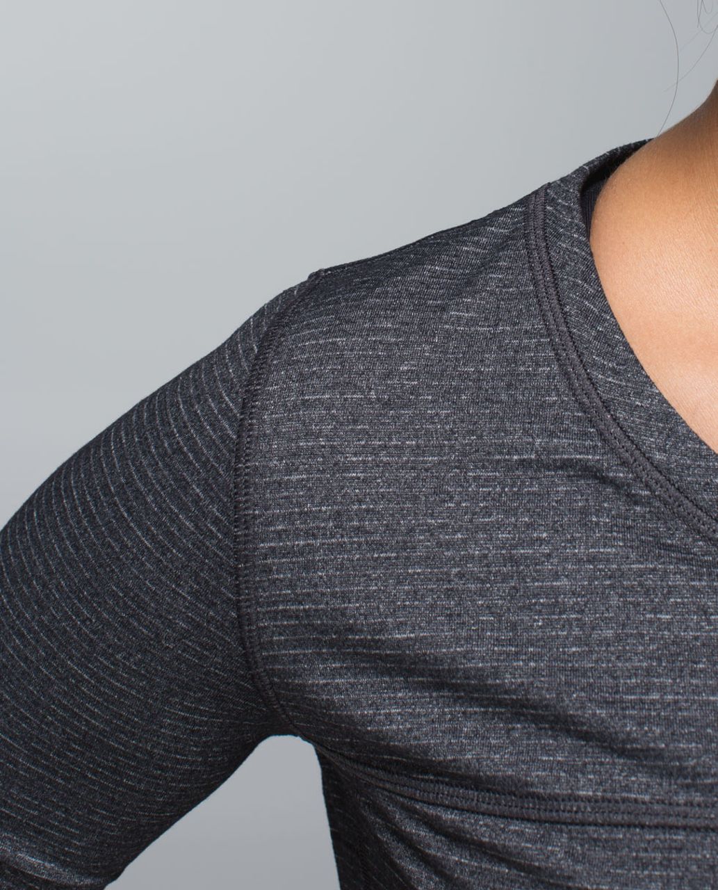 Lululemon Run Away Tee - Heathered Black