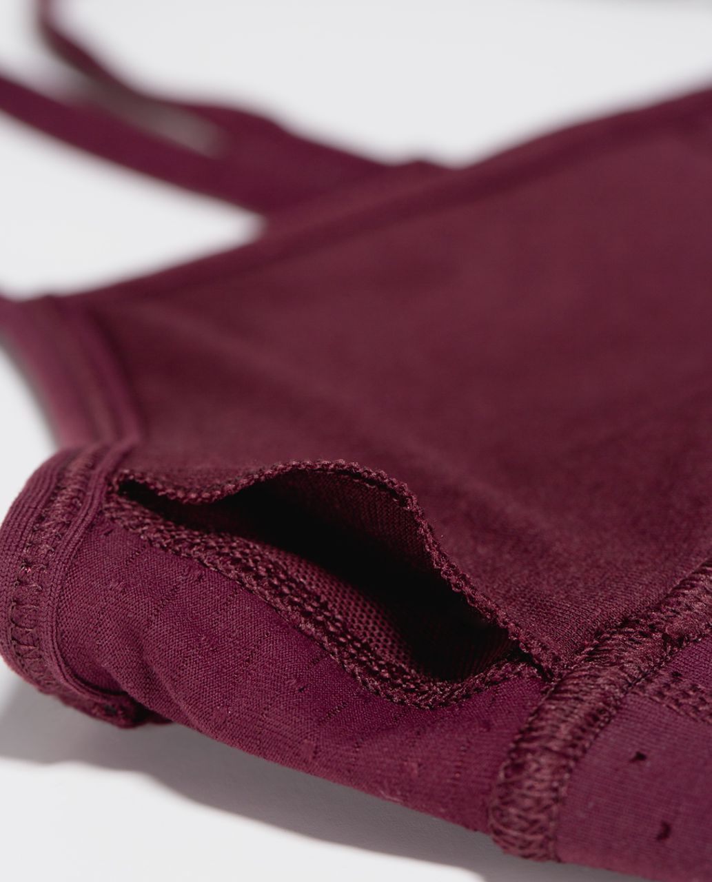 Lululemon Flow Y Bra IV - Shine Dot Bordeaux Drama