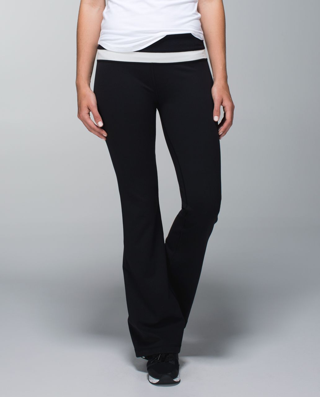 Lululemon Groove Pant *Full-On Luon (Regular) - Black / Shine Dot Black /  Ghost - lulu fanatics