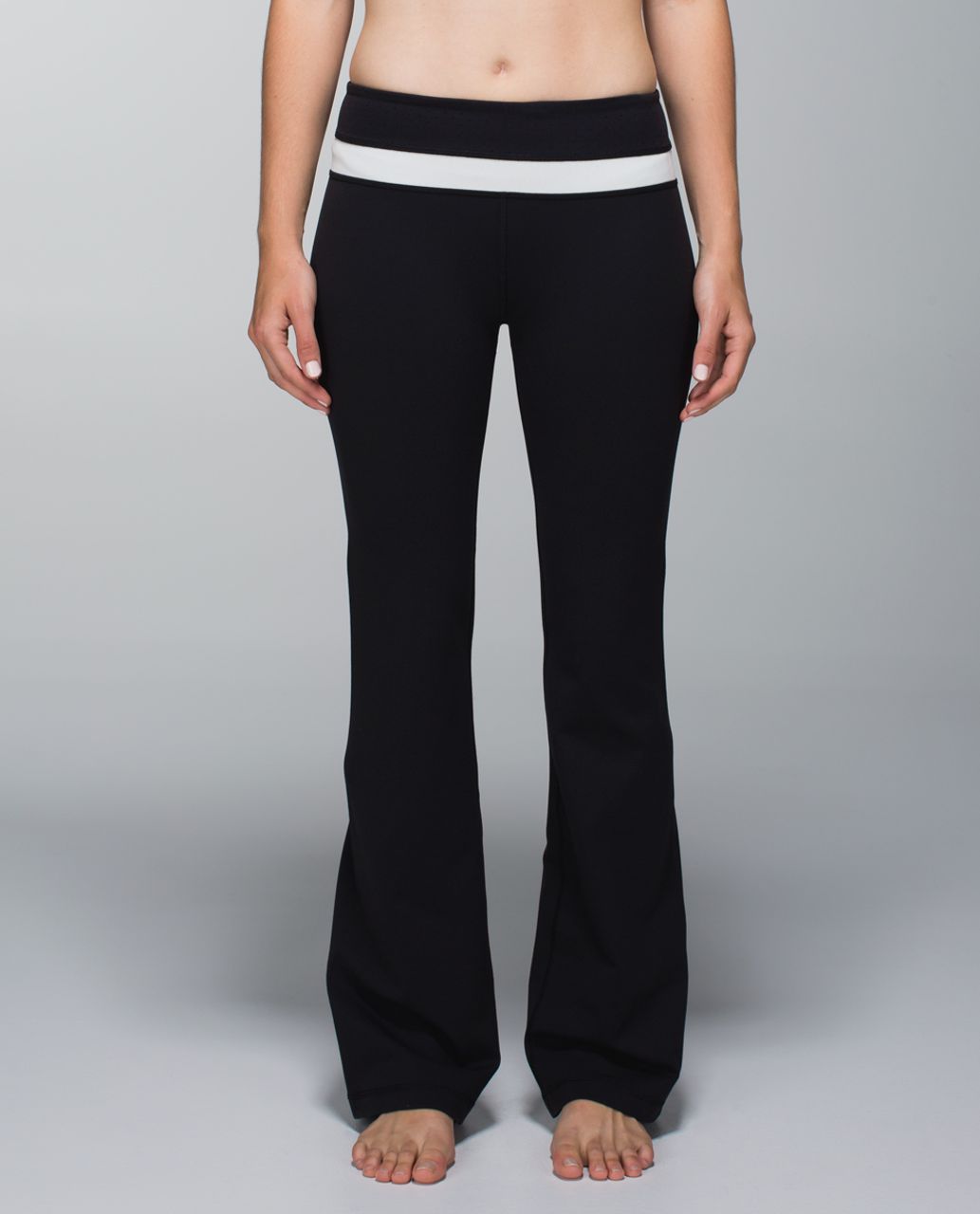 Lululemon Groove Pant *Full-On Luon (Regular) - Black / Shine Dot Black /  Ghost - lulu fanatics