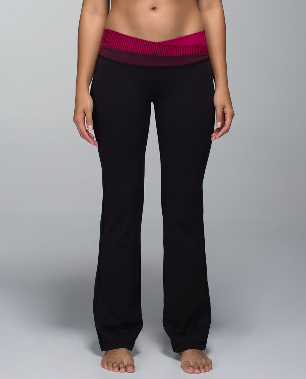 Lululemon Astro Pant (Regular) *Full-On Luon - Black / Bali Breeze