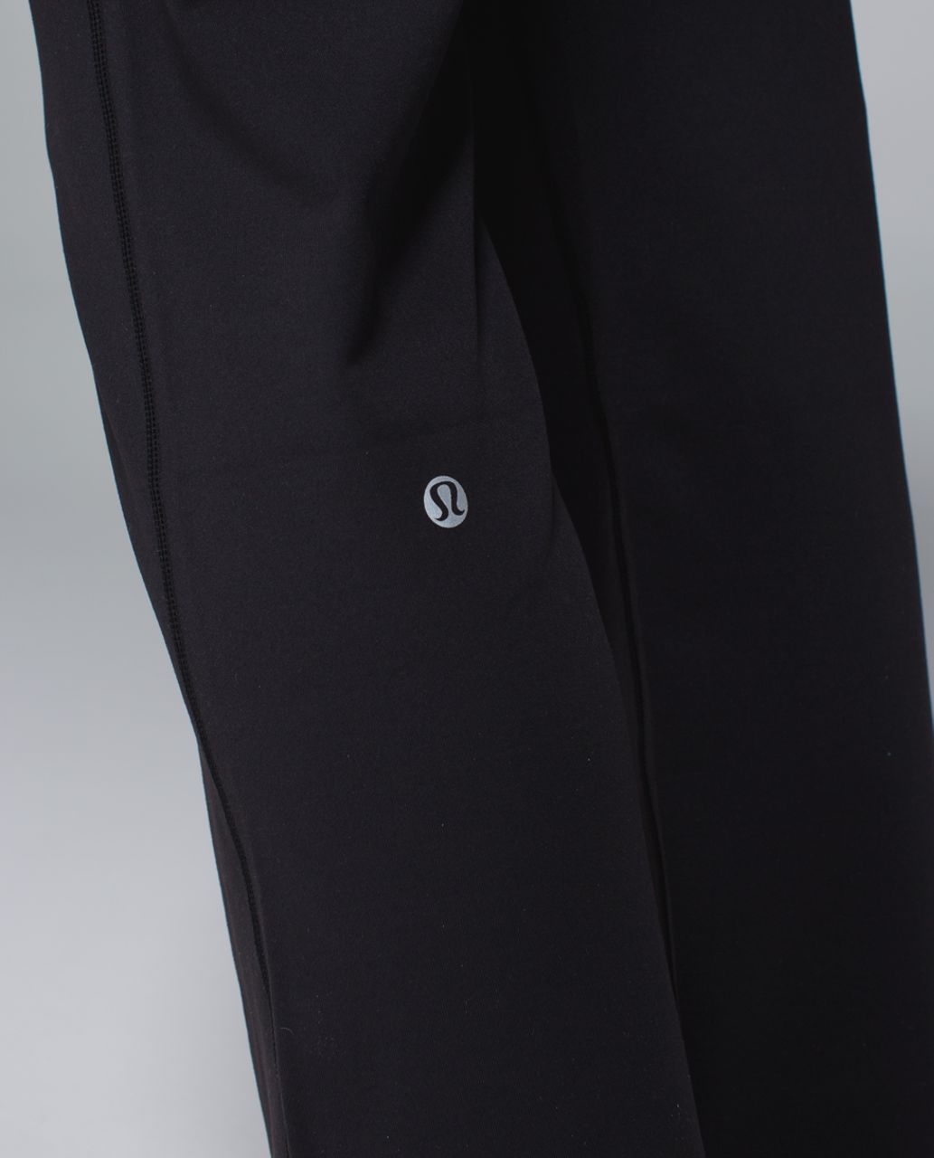 Lululemon Astro Pant *Full-On Luon (Regular) - Black / Inkwell / Pine Stripe Inkwell Mojave Tan / White