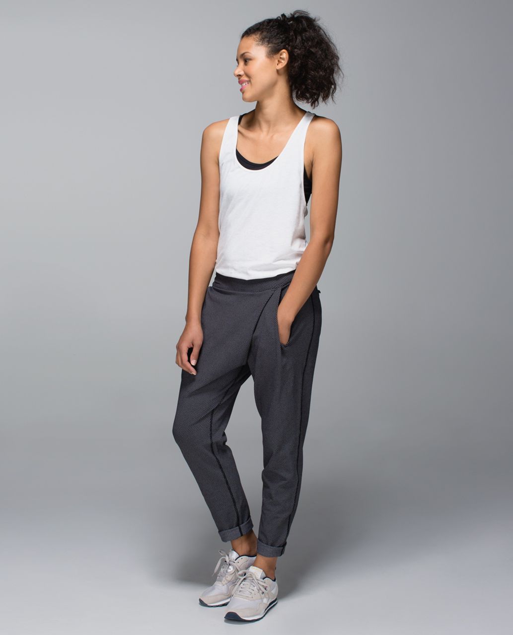 Lululemon Yogini Trouser Pant *Printed - Diamond Dot Black White / Black