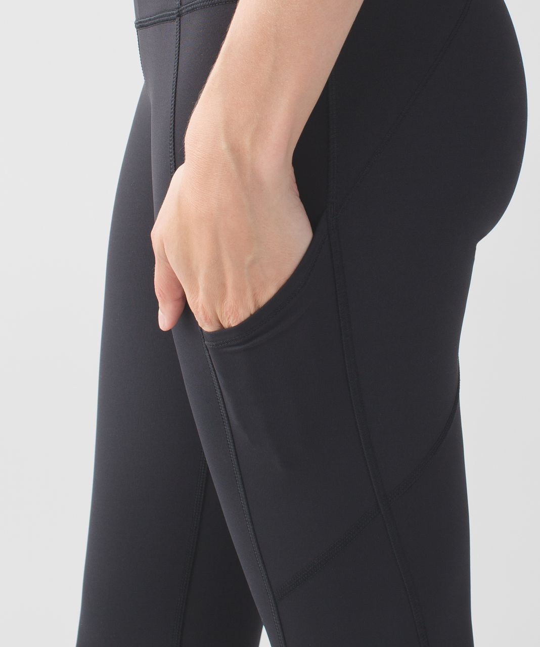 Lululemon Rebel Runner Crop - Black