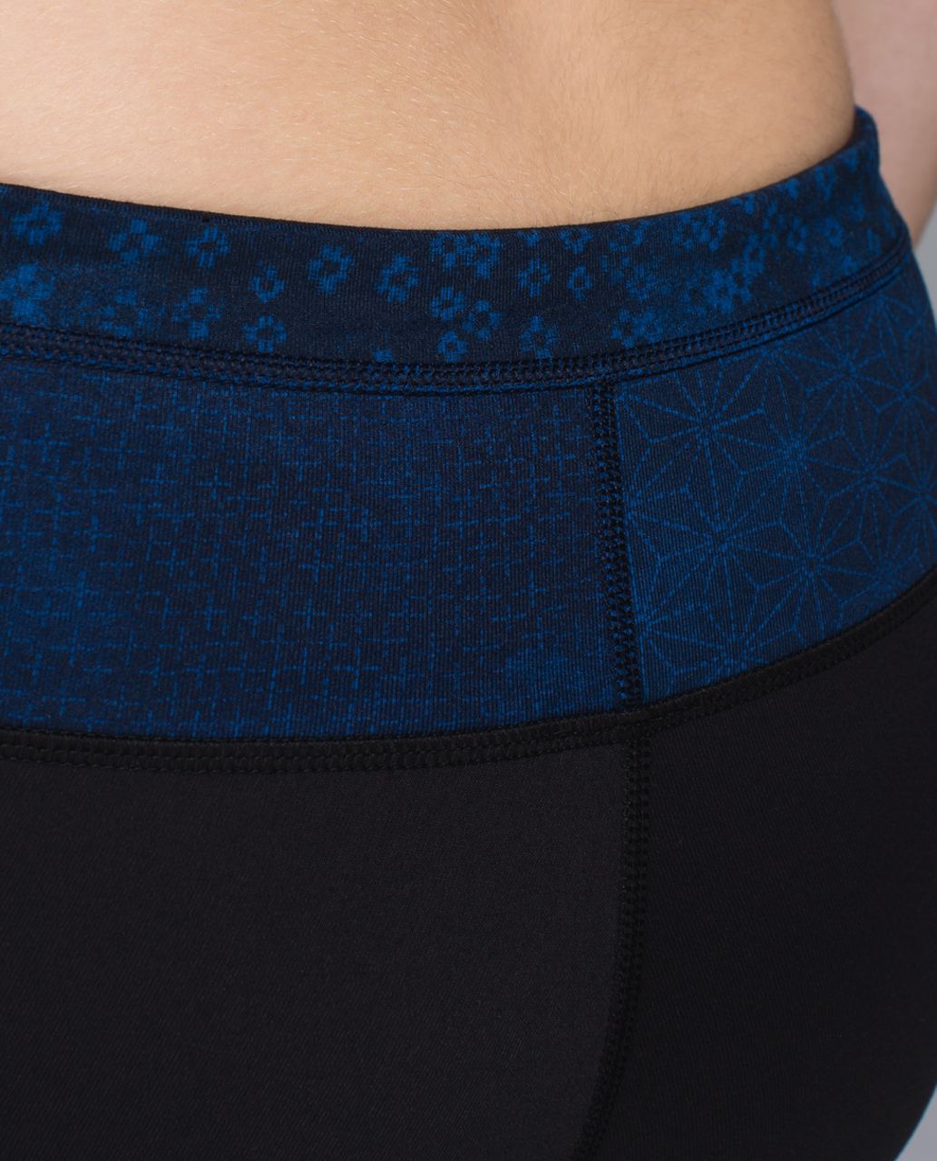 Lululemon Wunder Under Crop II *Full-On Luon - Black / Fa14 Quilt 1 / Sashico Star Inkwell Rugged Blue