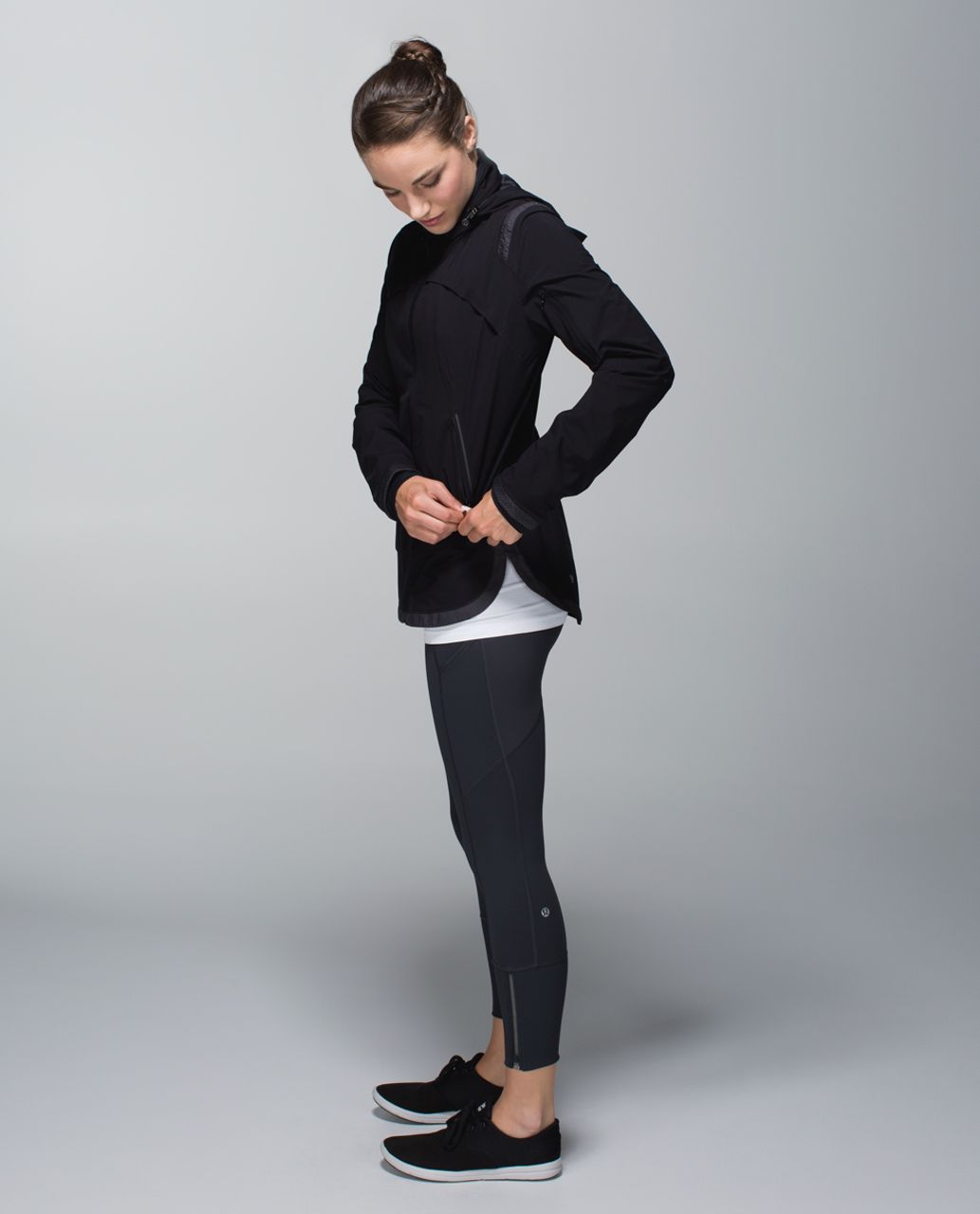 Lululemon Rebel Runner Crop - Deep Coal / Heathered Slate