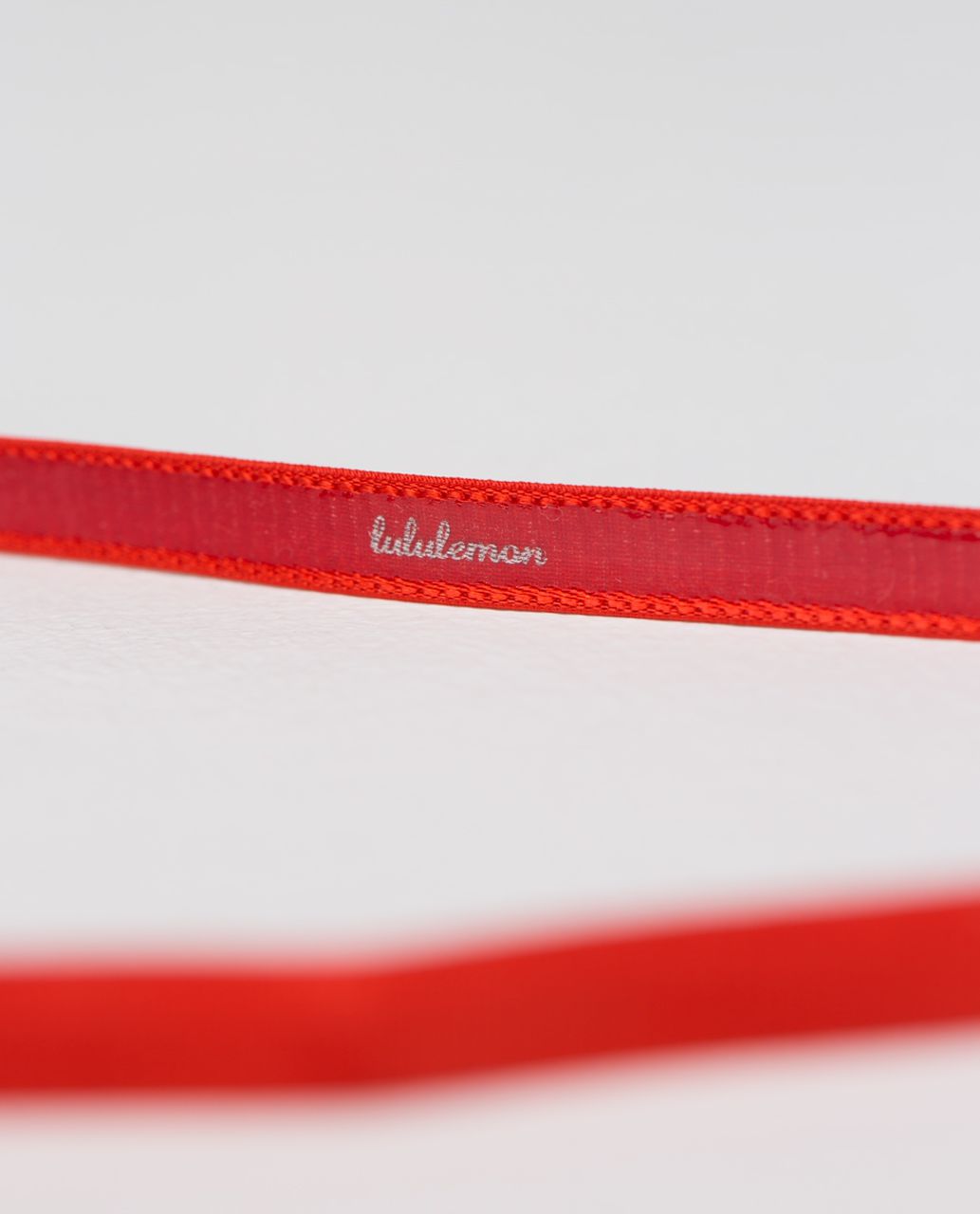 Lululemon Skinniest Satin Pirouette Headband - Flaming Tomato