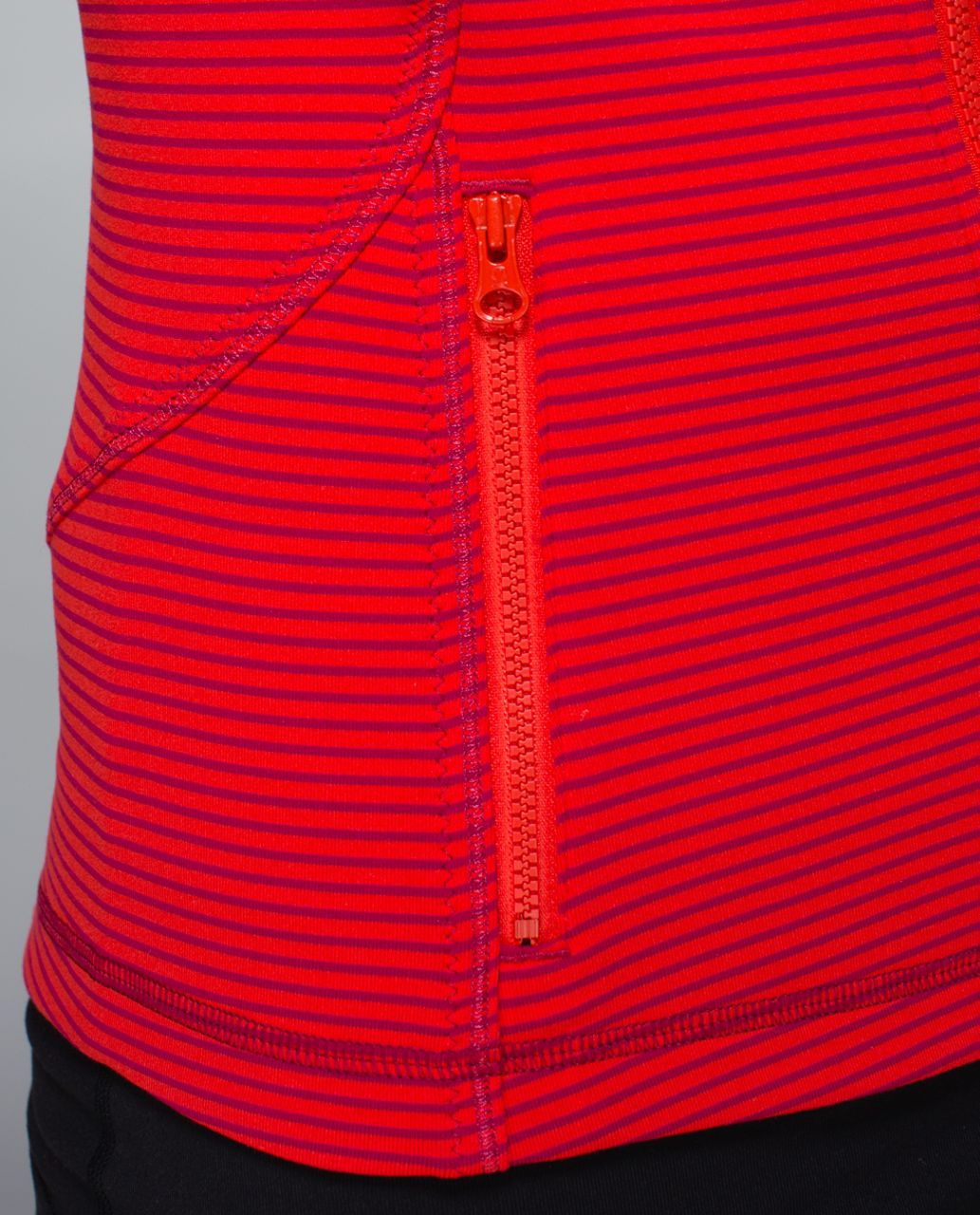 Lululemon Forme Jacket (Cuffins) - Hyper Stripe Bumble Berry Flaming Tomato